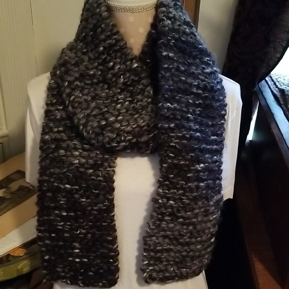 Hand Knit Unisex Scarf